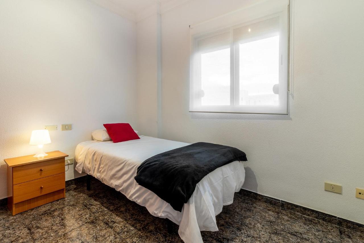 Flatguest Cicer - 3Bdr + Balcony + Beach Las Palmas de Gran Canaria Esterno foto