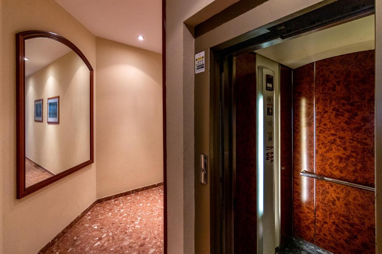 Flatguest Cicer - 3Bdr + Balcony + Beach Las Palmas de Gran Canaria Esterno foto