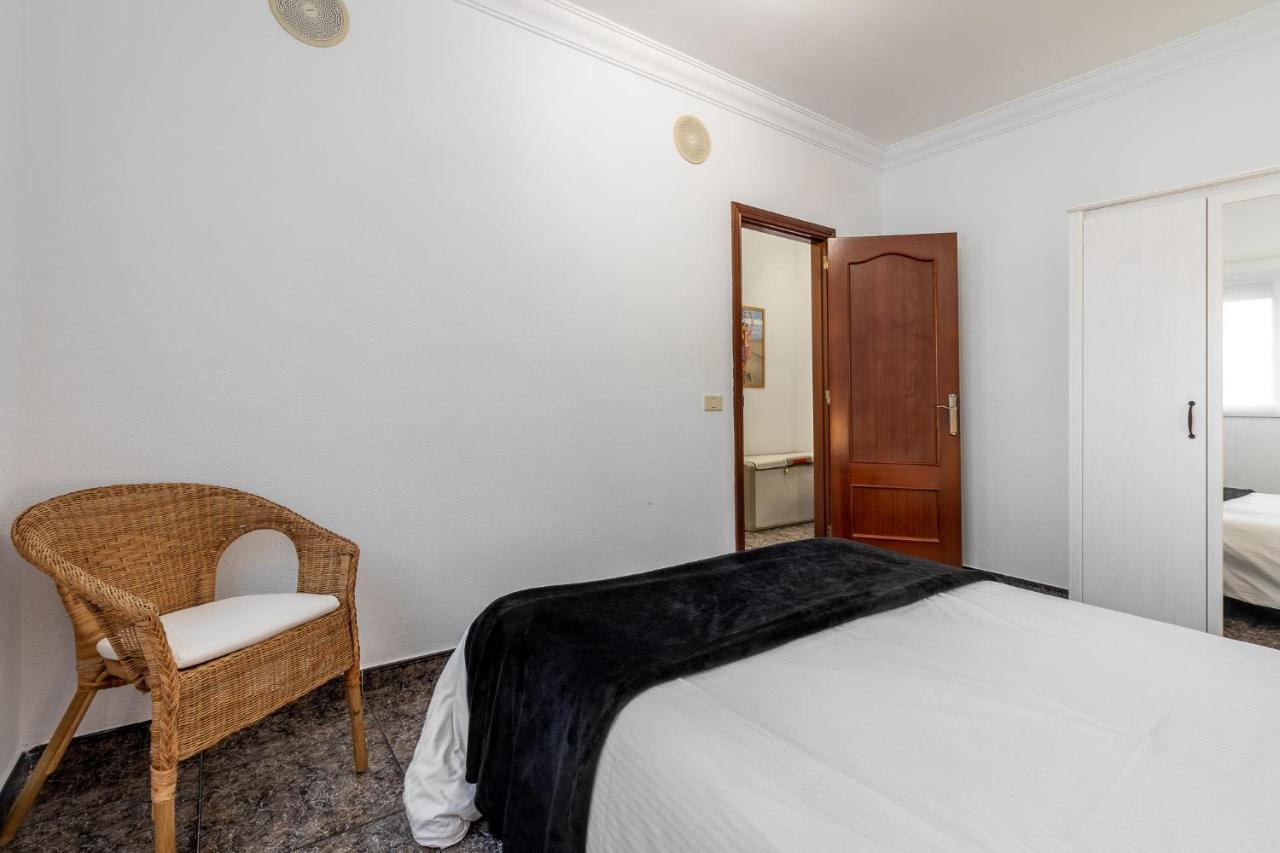 Flatguest Cicer - 3Bdr + Balcony + Beach Las Palmas de Gran Canaria Esterno foto