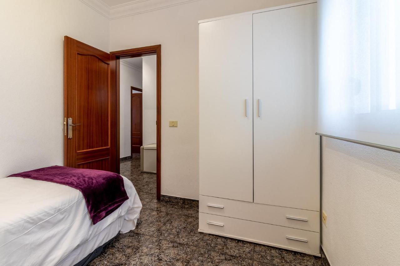 Flatguest Cicer - 3Bdr + Balcony + Beach Las Palmas de Gran Canaria Esterno foto