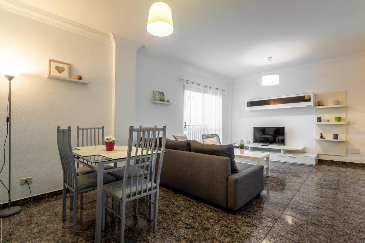 Flatguest Cicer - 3Bdr + Balcony + Beach Las Palmas de Gran Canaria Esterno foto